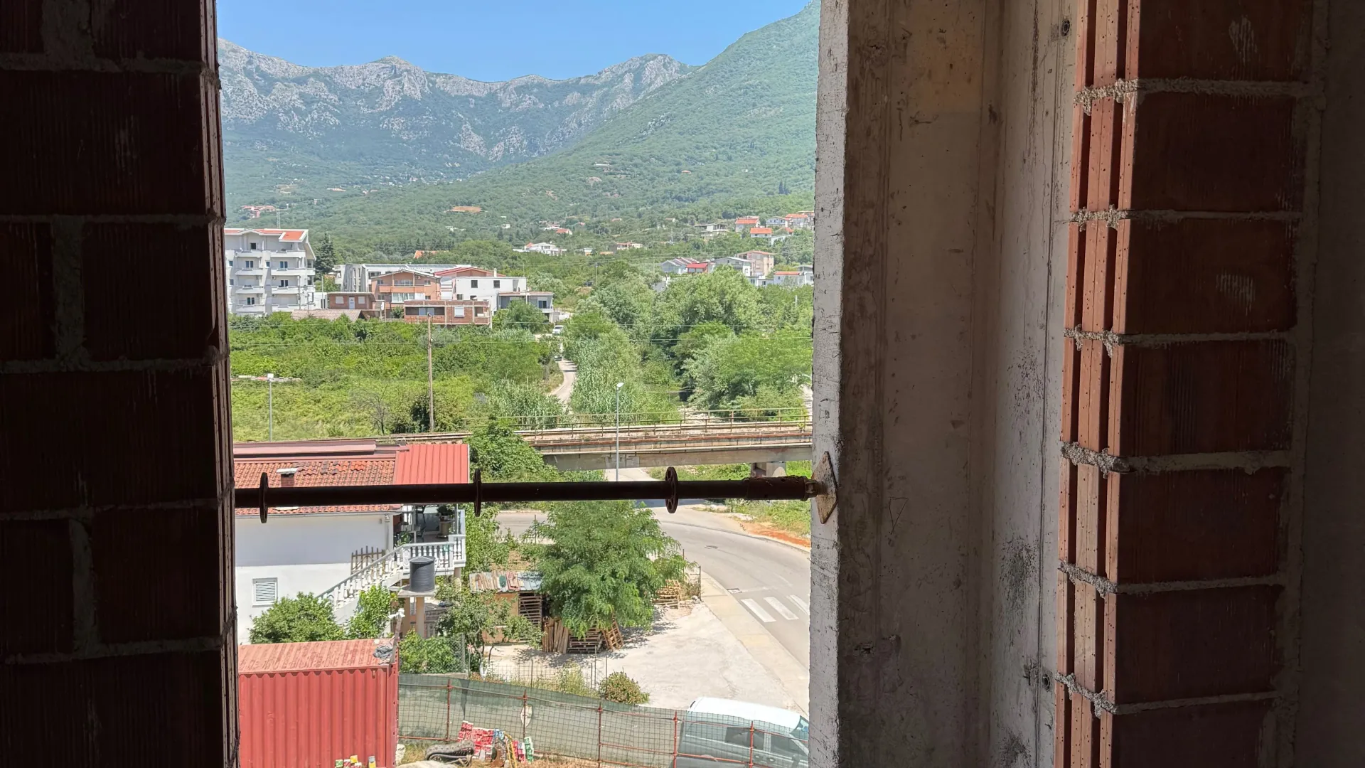 Prodaja, jednosoban stan, 41m², Ilino, Bar