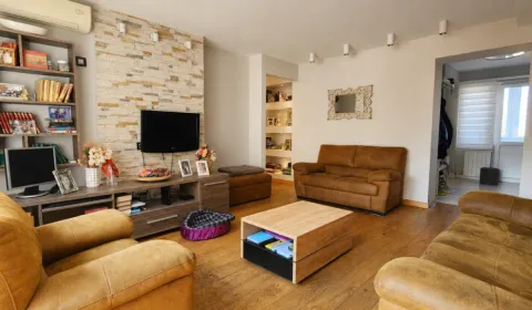 Prodaja, trosoban stan, 72m², Palilula Sve Podlokacije, Beograd - image 2