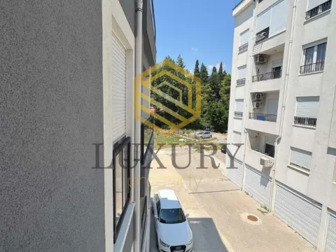 Izdavanje, jednosoban stan, 45m², Centar, Podgorica - image 7