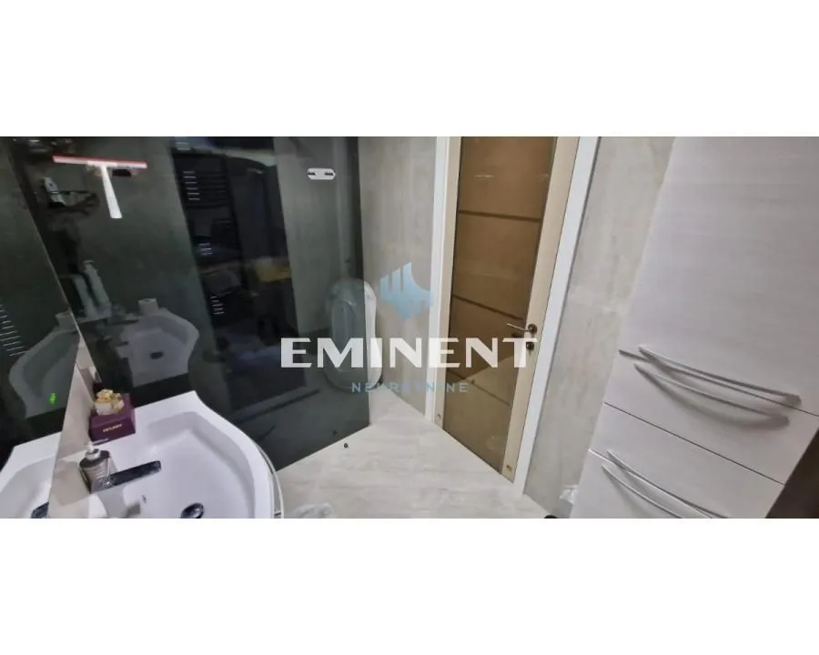 Rent, four bedroom apartment, 176m², Novi Beograd Blok 67, Novi Beograd Sve Podlokacije