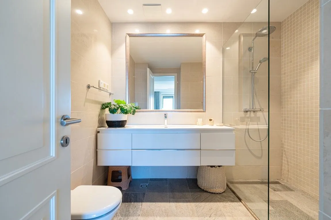 Prodaja, trosoban stan, 108m², Luštica, Tivat