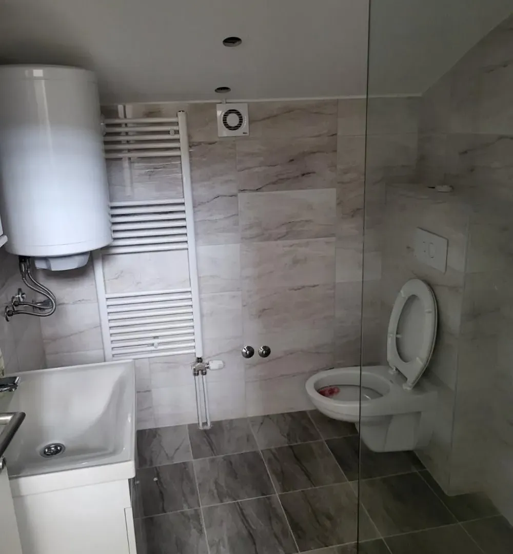 Izdavanje, kuća, 160m², Zvezdara Sve Podlokacije, Beograd
