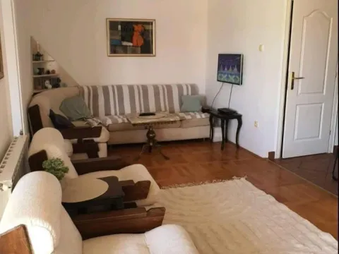 Izdavanje, jednosoban stan, 48m², Centar, Novi Sad - image 2