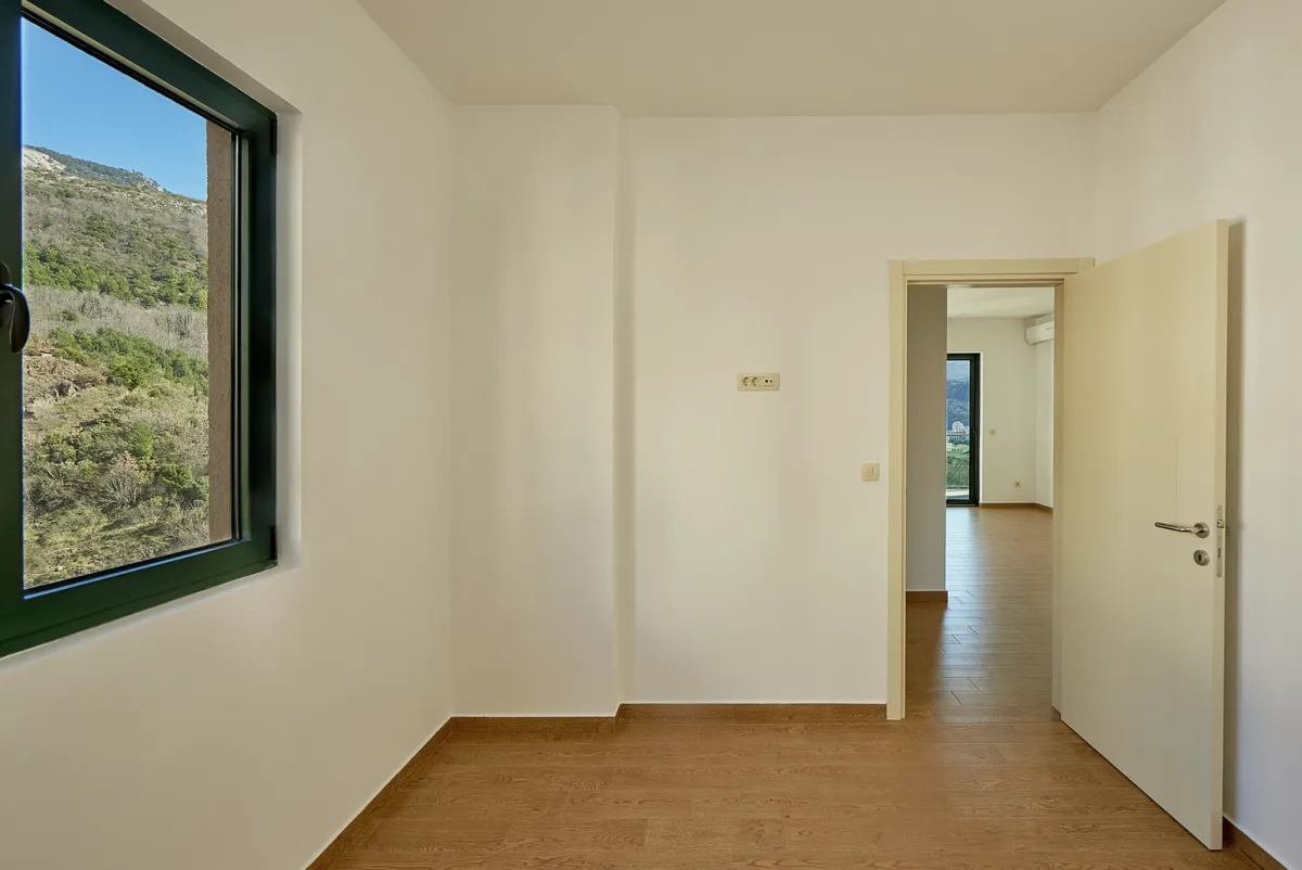 Sale, two bedroom apartment, 63m², Bečići, Budva