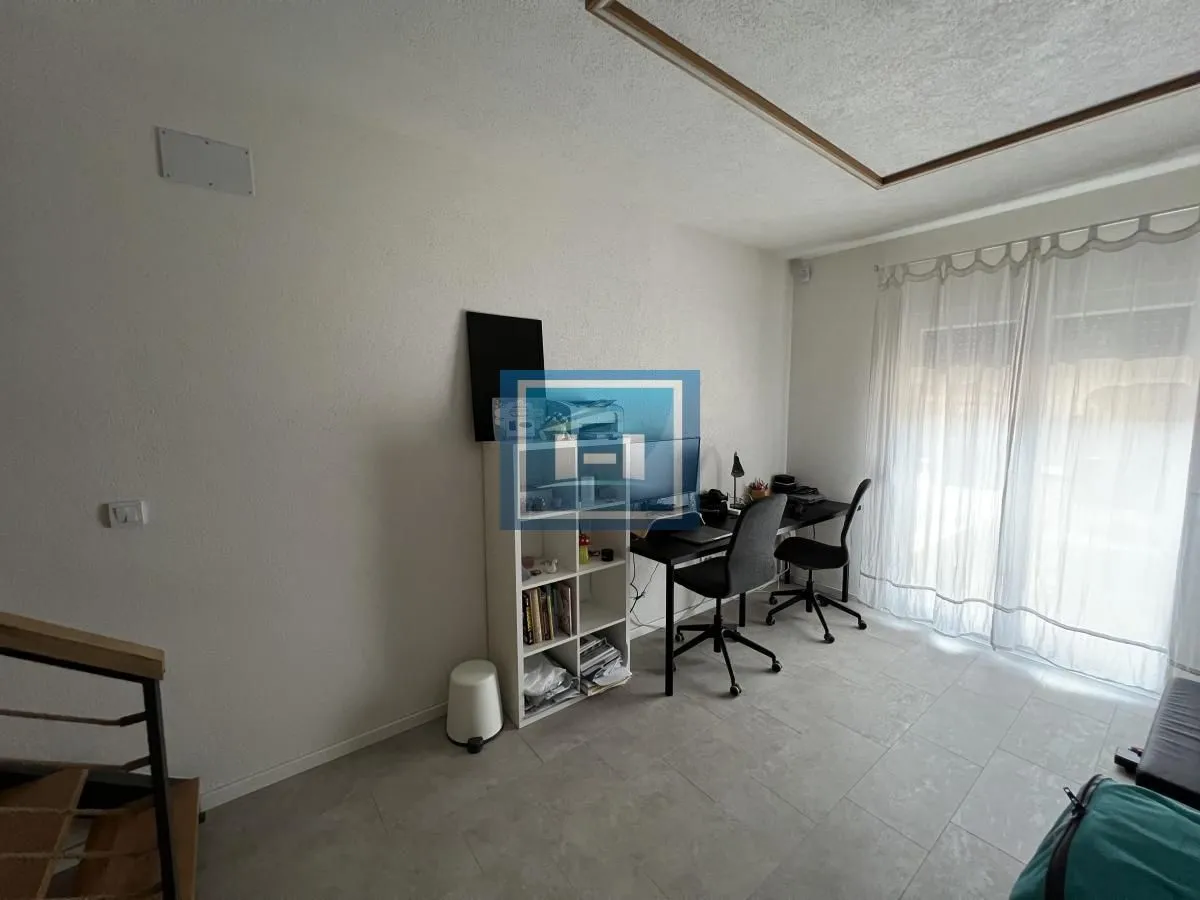 Prodaja, stan, 170m², Sarina Medja, Jagodina