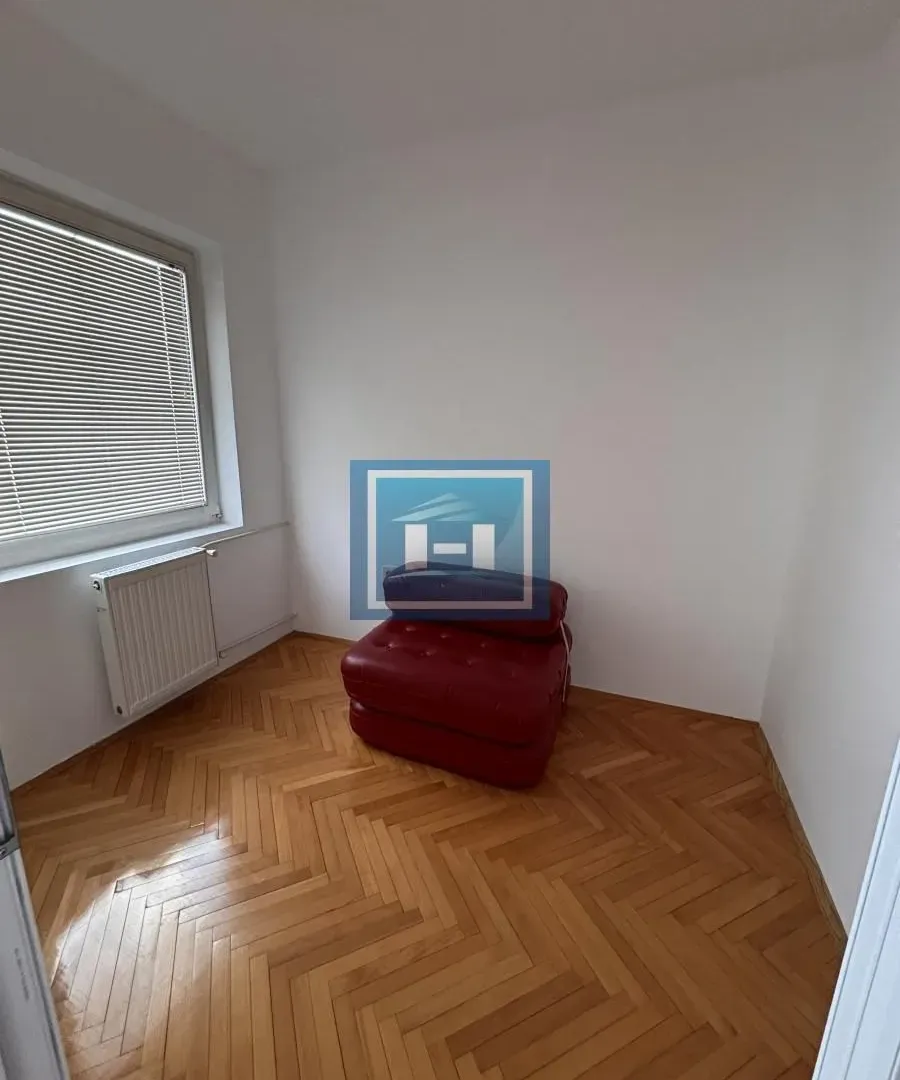 Izdavanje, jednosoban stan, 35m², Sarina Medja, Jagodina