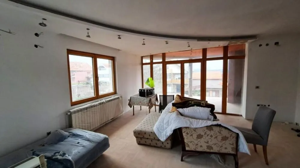 Rent, office space, 150m², Bubanj, Niš