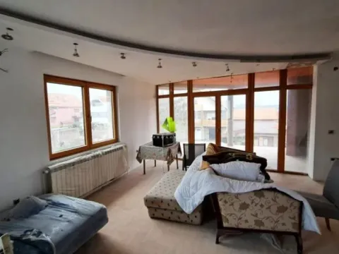 Izdavanje, poslovni prostor, 150m², Bubanj, Niš - image 10