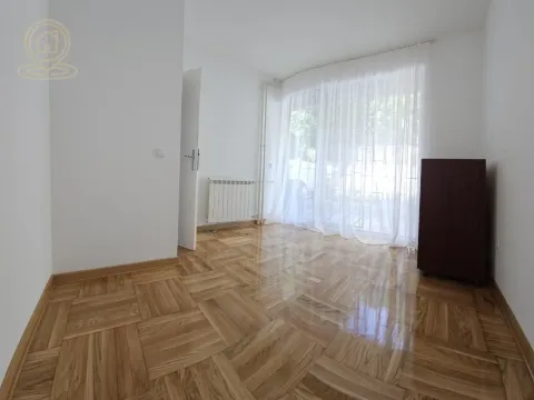 Izdavanje, trosoban stan, 76m², Neimar, Vračar Sve Podlokacije
