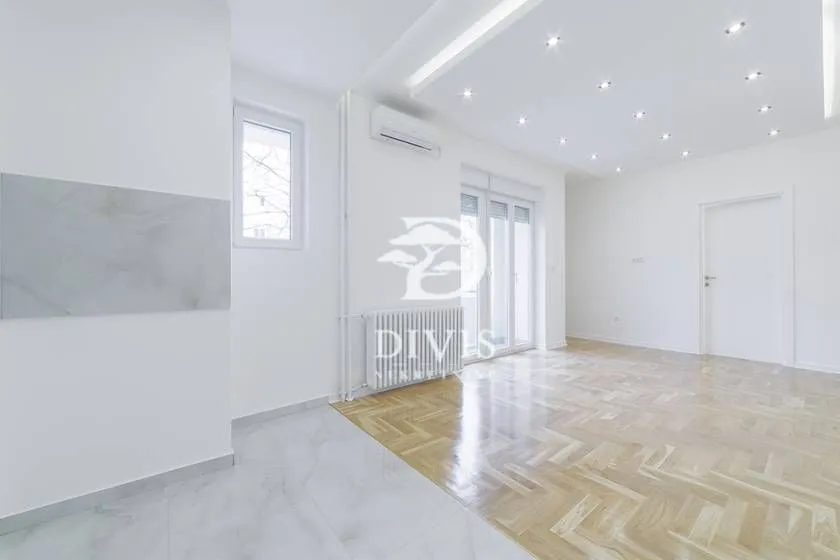 Sale, four bedroom apartment, 80m², Vračar Sve Podlokacije, Beograd