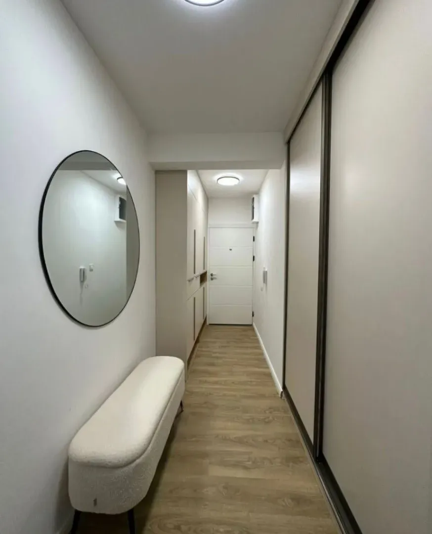 Izdavanje, dvosoban stan, 75m², Gruda, Cetinje