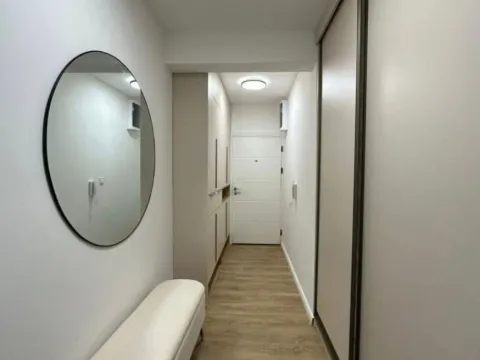 Izdavanje, dvosoban stan, 75m², Gruda, Cetinje - image 3