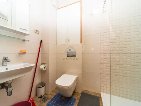 Izdavanje, jednosoban stan, 49m², City Kvart, Podgorica - image 9