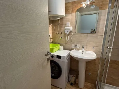 Rent, one bedroom apartment, 44m², Centar, Budva - image 8