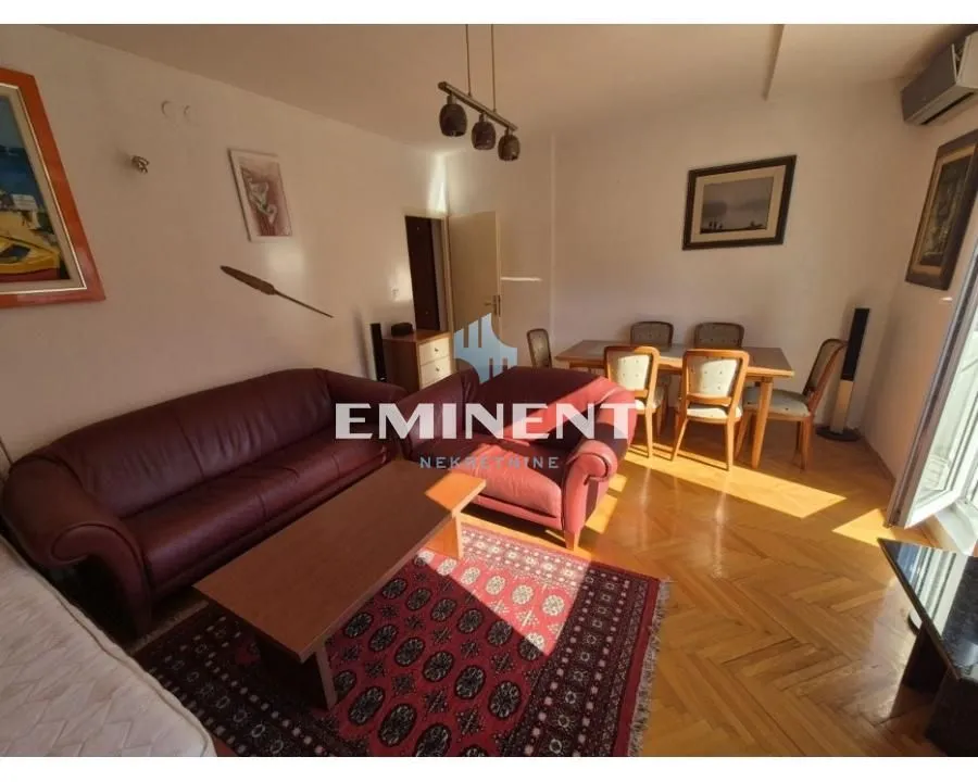 Izdavanje, dvosoban stan, 60m², Dušanovac, Voždovac Sve Podlokacije