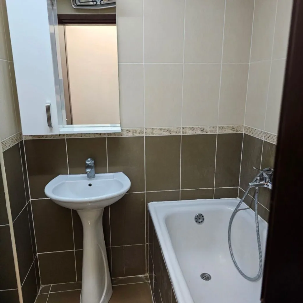 Izdavanje, jednosoban stan, 46m², Blok 6, Podgorica