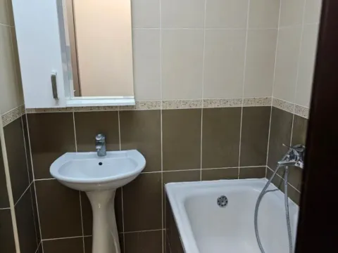 Izdavanje, jednosoban stan, 46m², Blok 6, Podgorica - image 10