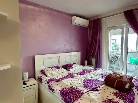 Izdavanje, trosoban stan, 76m², City Kvart, Podgorica - image 7