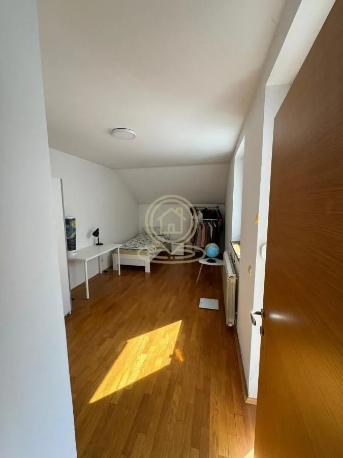 Rent, house, 320m², Višnjička Banja, Palilula Sve Podlokacije