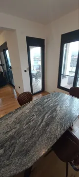 Rent, house, 180m², Gornja Gorica, Podgorica - image 5