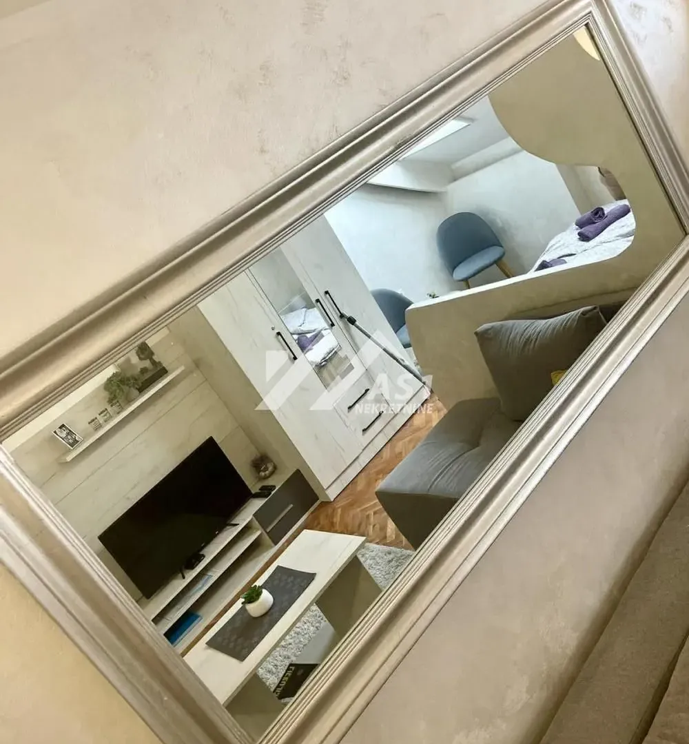 Izdavanje, jednosoban stan, 31m², Centar, Novi Sad