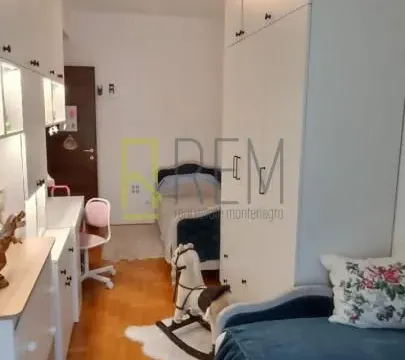 Prodaja, dvosoban stan, 74m², City Kvart, Podgorica - image 5