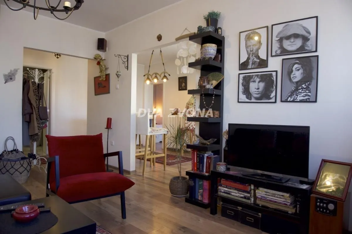 Prodaja, dvosoban stan, 55m², Bulevar Oslobodjenja, Novi Sad Sve Podlokacije