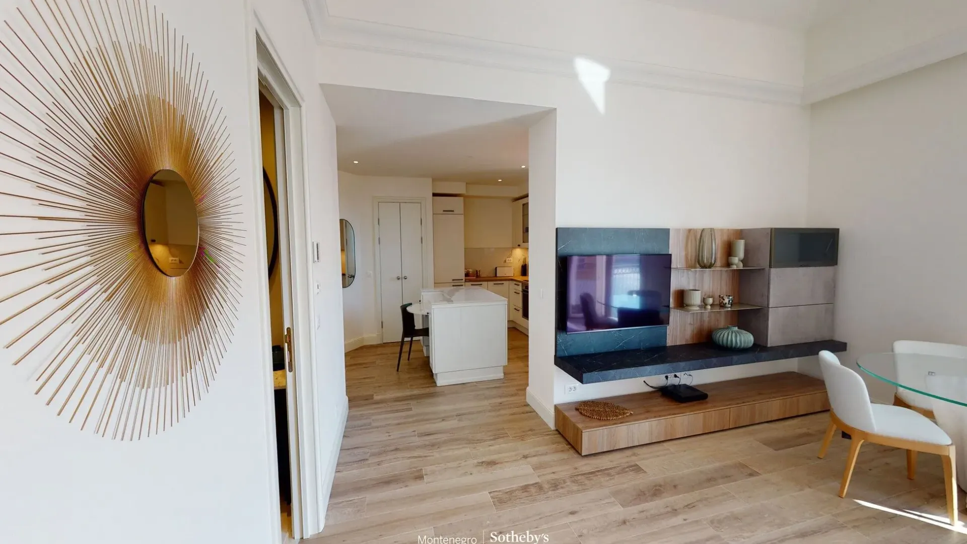 Prodaja, jednosoban stan, 74m², Kotor, Crna Gora