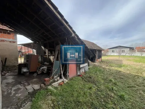 Sale, house, 304m², Krušar, Ćuprija - image 19