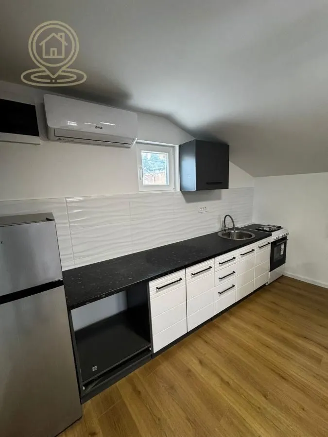 Rent, three bedroom apartment, 55m², Voždovac Sve Podlokacije, Beograd