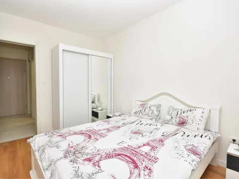 Rent, one bedroom apartment, 50m², Central Point, Podgorica - image 5