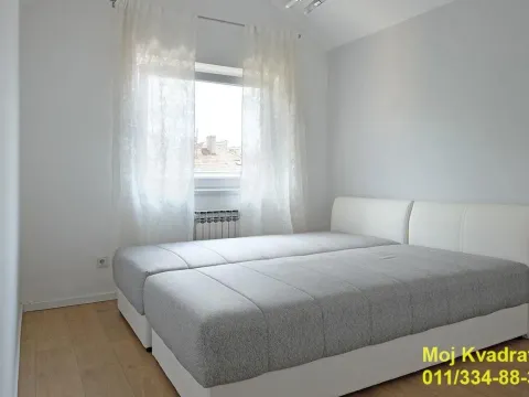 Prodaja, trosoban stan, 82m², Kalenić Pijaca, Vračar Sve Podlokacije - image 8
