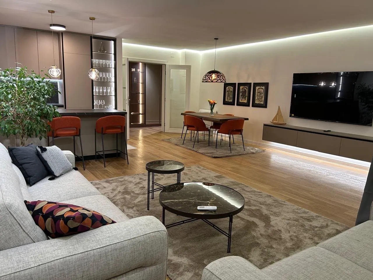 Rent, two bedroom apartment, 108m², Central Point, Podgorica