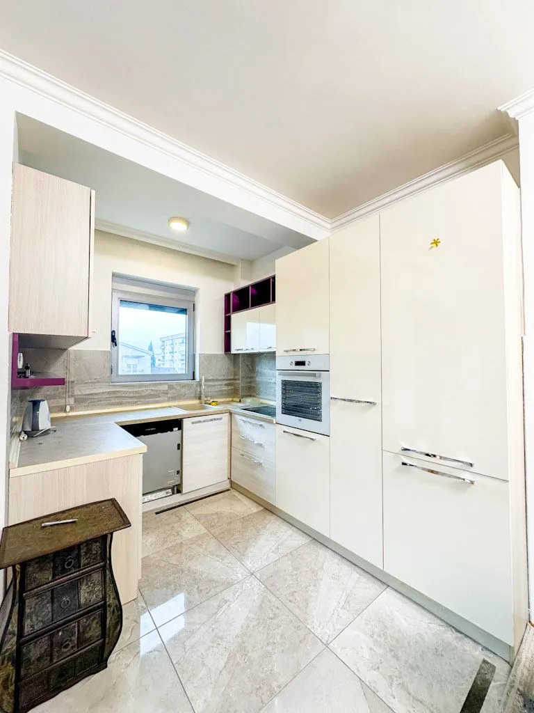 Rent, two bedroom apartment, 75m², Stari Aerodrom, Podgorica