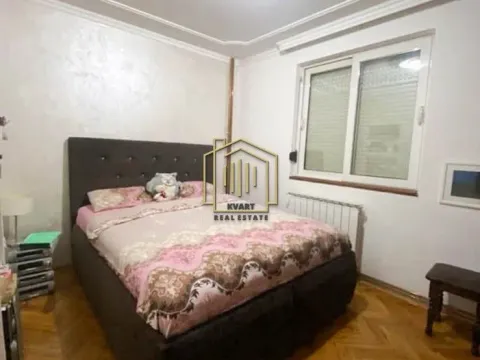 Izdavanje, dvosoban stan, 95m², Tološi, Podgorica - image 15