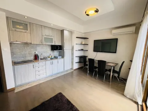 Sale, one bedroom apartment, 41m², Petrovac, Budva - image 9