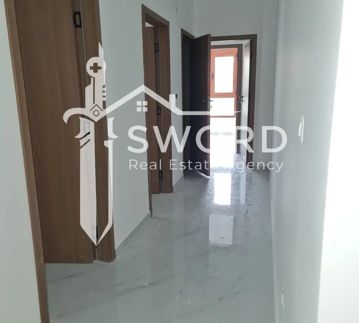 Prodaja, dvosoban stan, 79m², Šušanj, Bar
