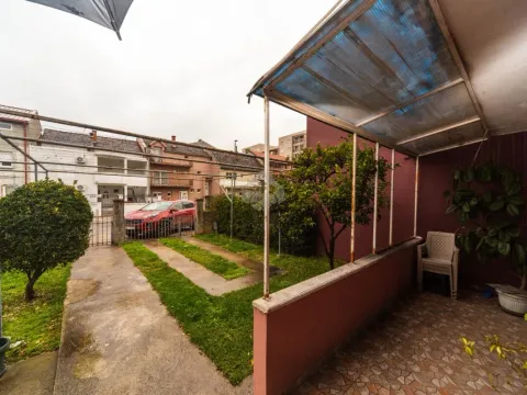 Prodaja, dvosoban stan, 150m², Stari Aerodrom, Podgorica - image 4