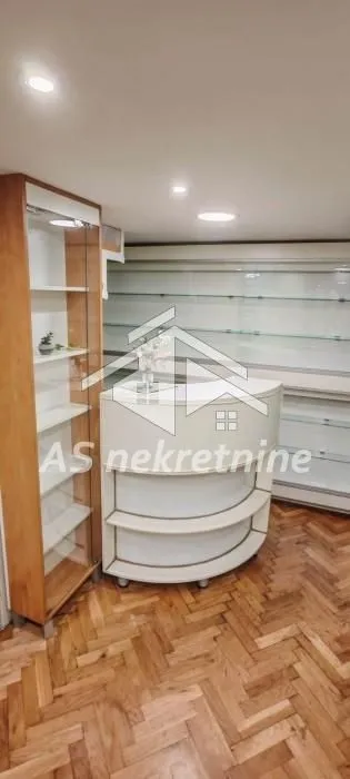 Rent, office space, 46m², Stari Grad, Beograd