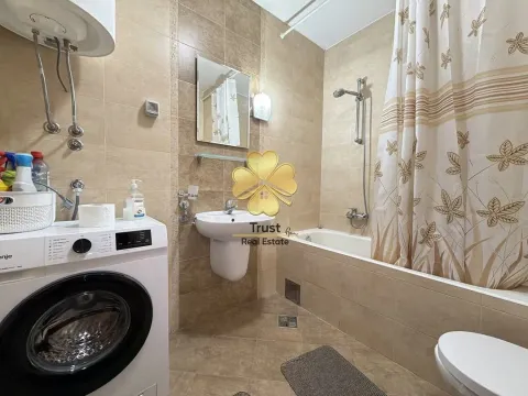 Izdavanje, dvosoban stan, 75m², Stari Aerodrom, Podgorica - image 12