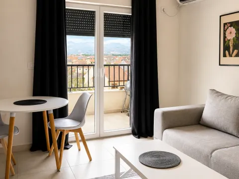 Izdavanje, jednosoban stan, 45m², Zagorič, Podgorica - image 3