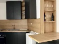 Izdavanje, jednosoban stan, 31m², Tivat, Crna Gora - image 9