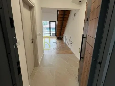 Sale, one bedroom apartment, 47m², Kolašin, Crna Gora - image 4