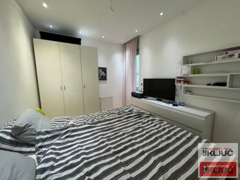 Sale, four bedroom apartment, 97m², Sajmište, Novi Sad - image 8