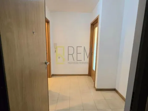 Sale, two bedroom apartment, 64m², Stari Aerodrom, Podgorica - image 5