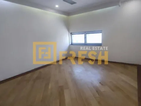 Izdavanje, poslovni prostor, 160m², Preko Morače, Podgorica - image 8