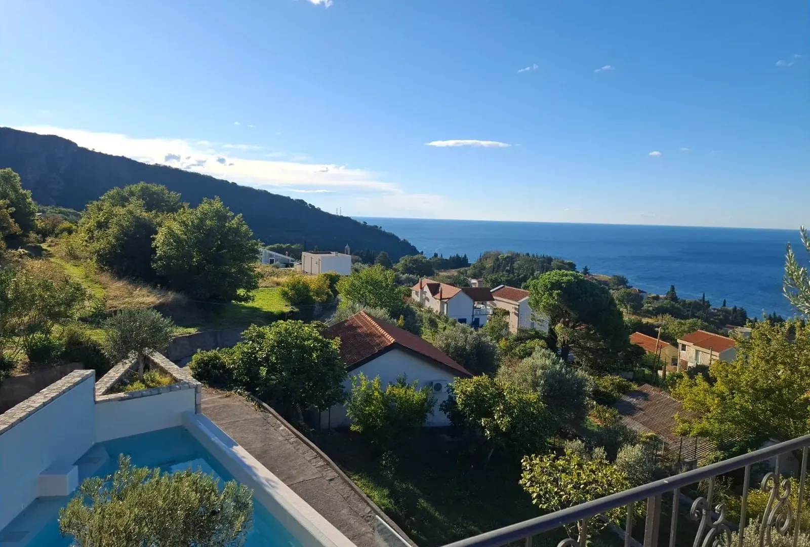 Prodaja, kuća, 116m², Reževići, Budva