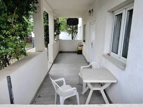 Prodaja, kuća, 180m², Zemun Sve Podlokacije, Beograd - image 14