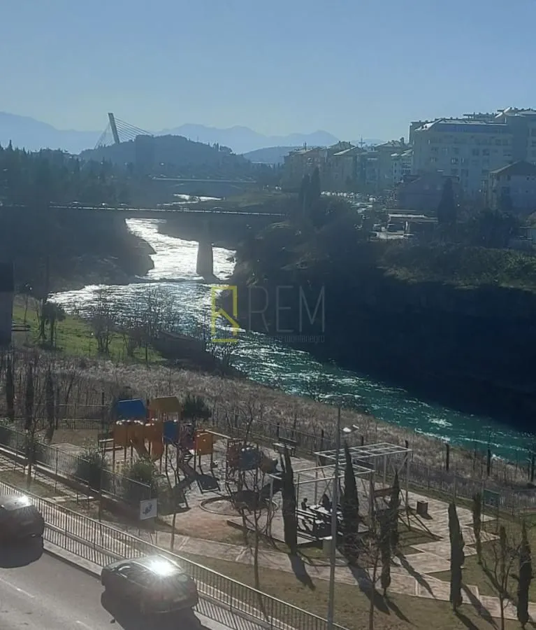 Prodaja, dvosoban stan, 67m², Zagorič, Podgorica