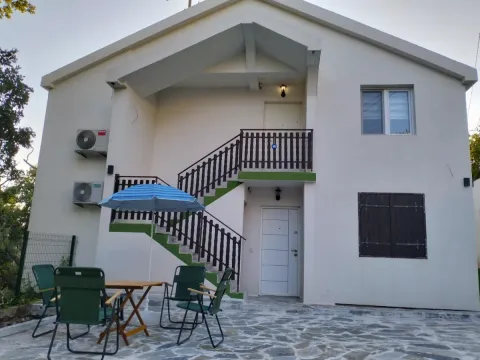 Sale, house, 102m², Šušanj, Bar